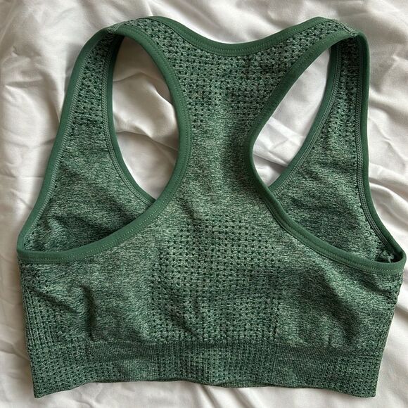 Workout sports bra and matching leggings. Small, Green, NWOT - Picture 4 of 8